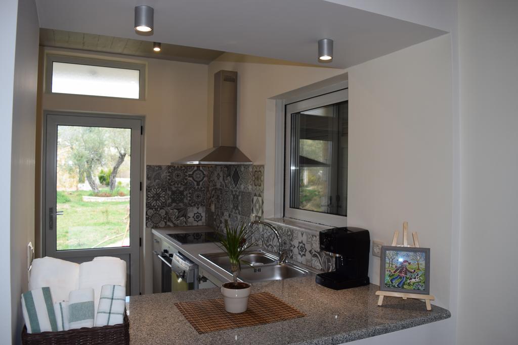 Three Stars Luxury Villas Moraitika Exterior foto
