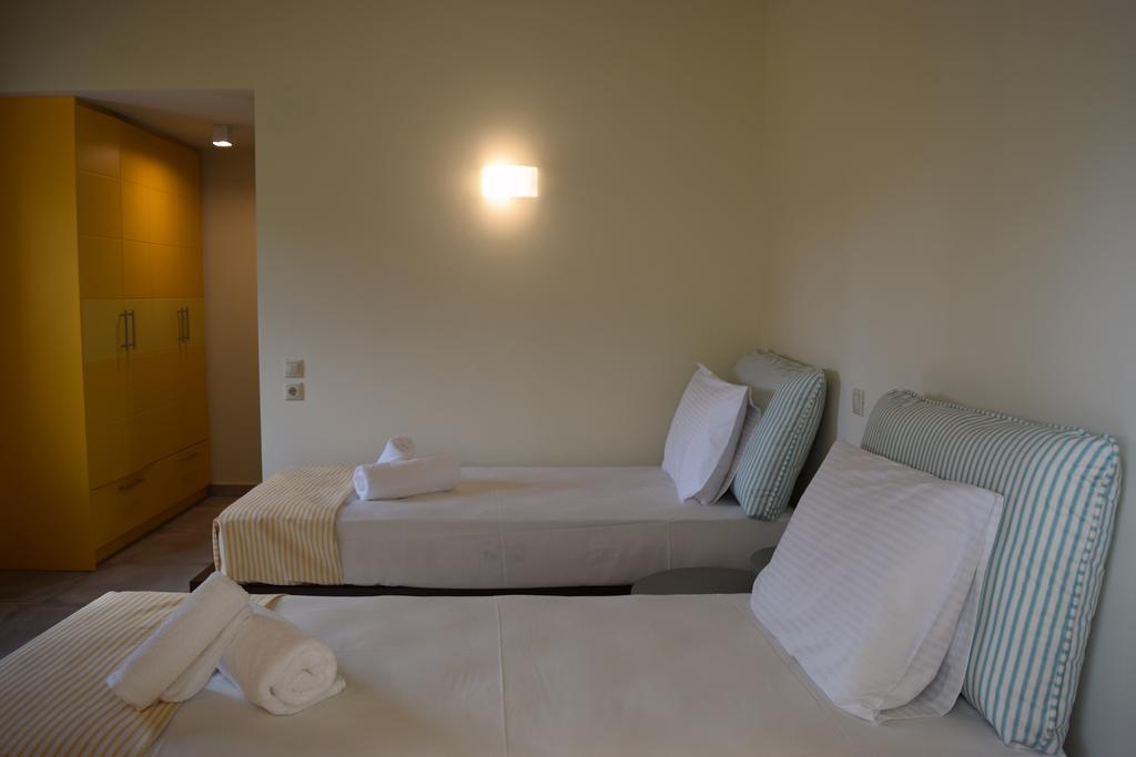 Three Stars Luxury Villas Moraitika Exterior foto